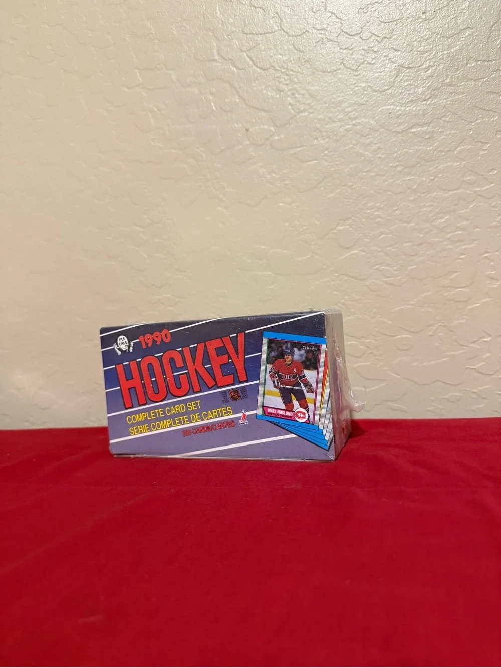 1990 Hockey Complete Card Set by O-Pee-Chee - Blue/Red